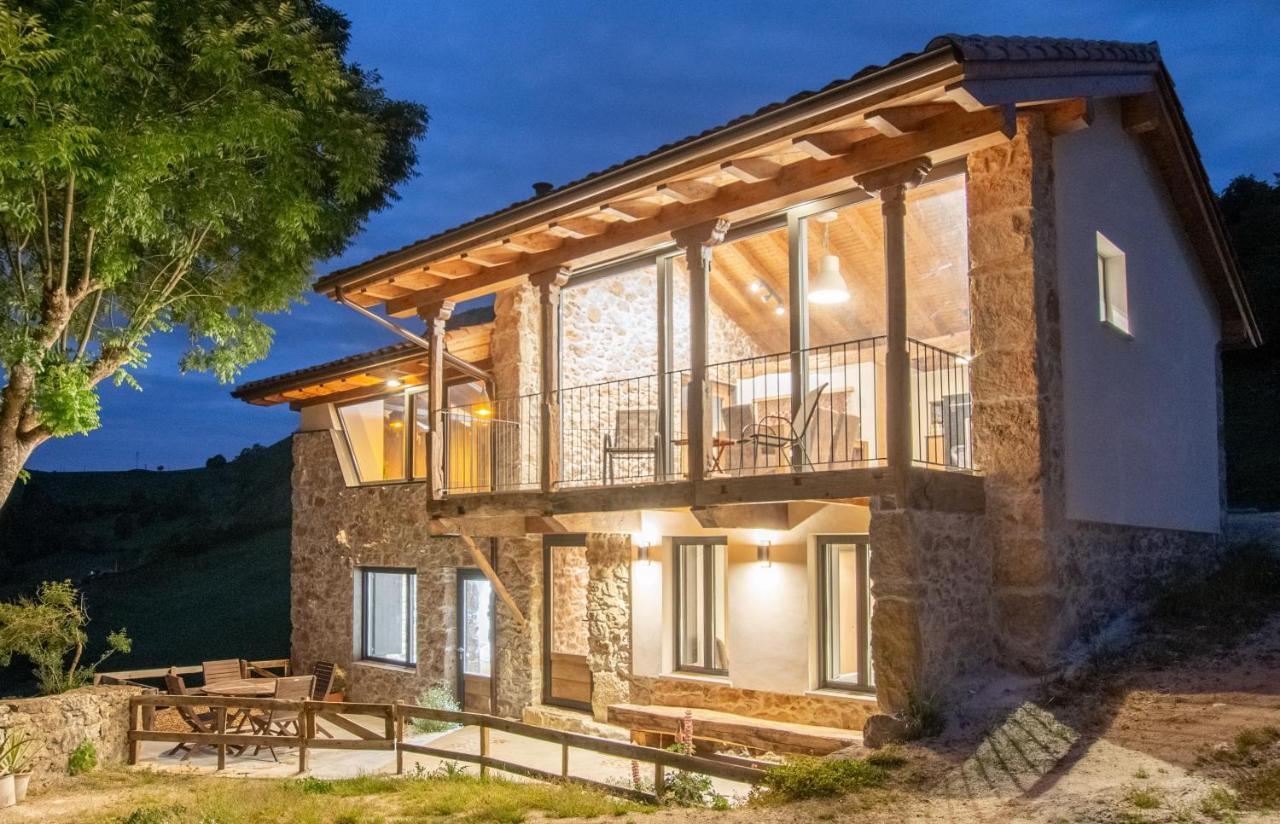 Pulieru - Picos De Europa Views, Designed For Seasons Onís